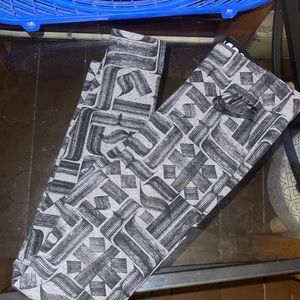Nike leggings size small